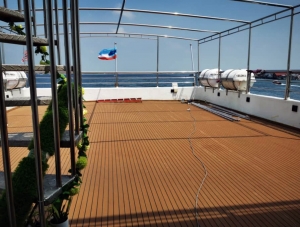 phoca_thumb_m_CE9-Sundeck Zdjęcia