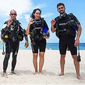 Cuba on the Road &amp; Diving Team - va&scaron;i průvodci cestou necestou